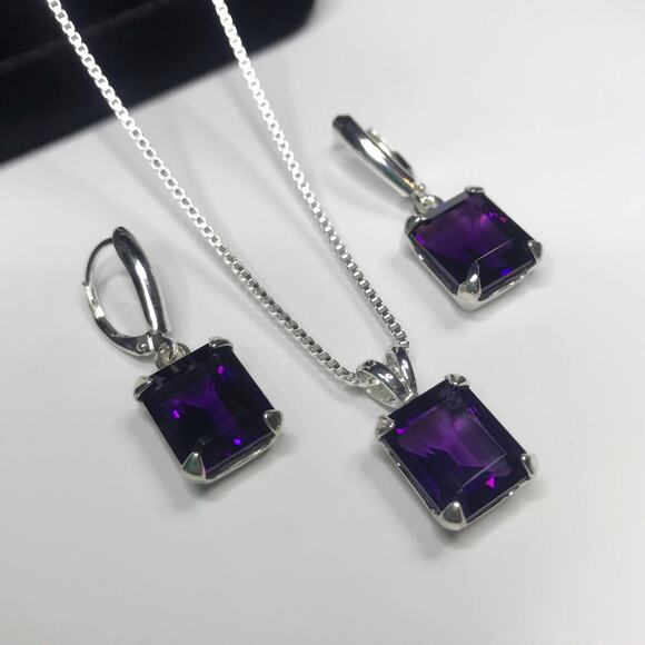 BEAUTIFUL 16.5ctw Emerald Cut Amethyst Earrings & Pendant Necklace Set - Picture 6 of 10